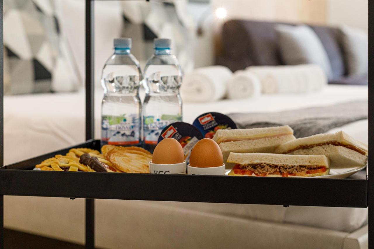 Erreggi Luxury Rooms Ρώμη Εξωτερικό φωτογραφία